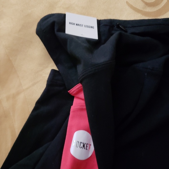 NWT Women's Pink Large Leggings!! - Picture 2 of 2